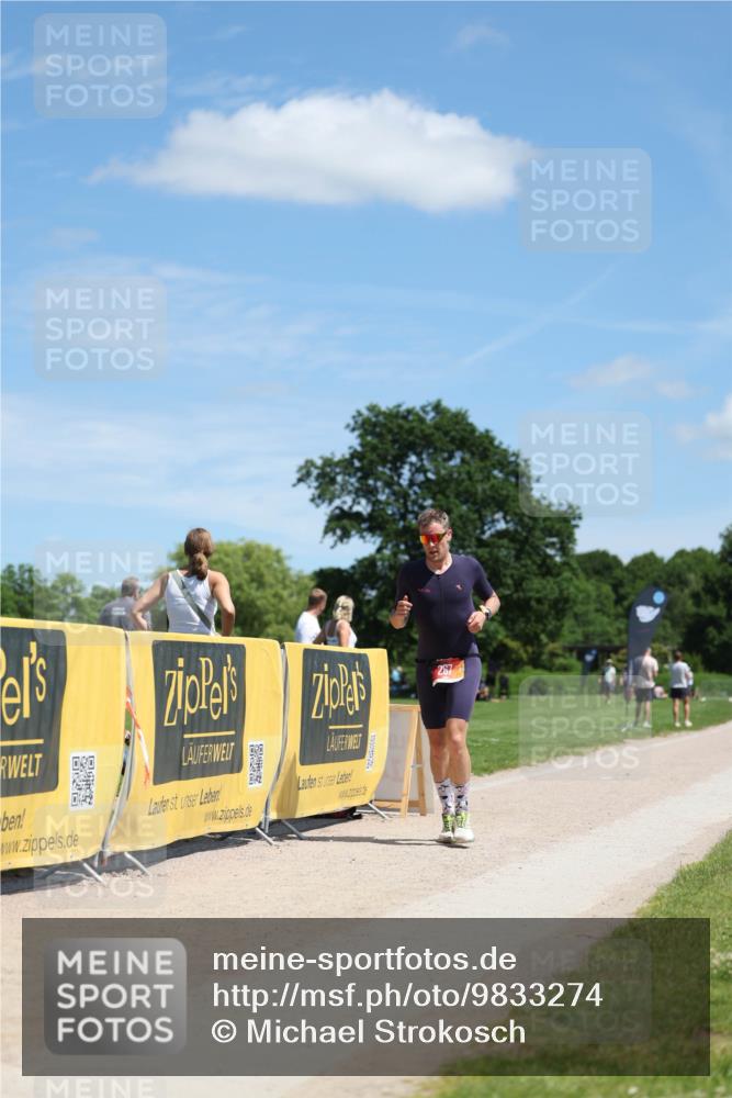21.06.2026 - Viking Triathlon Michael Strokosch http://msf.ph/oto/9833274 21.06.2026 13:12:49 Laufen 267, 569 meine-sportfotos.de