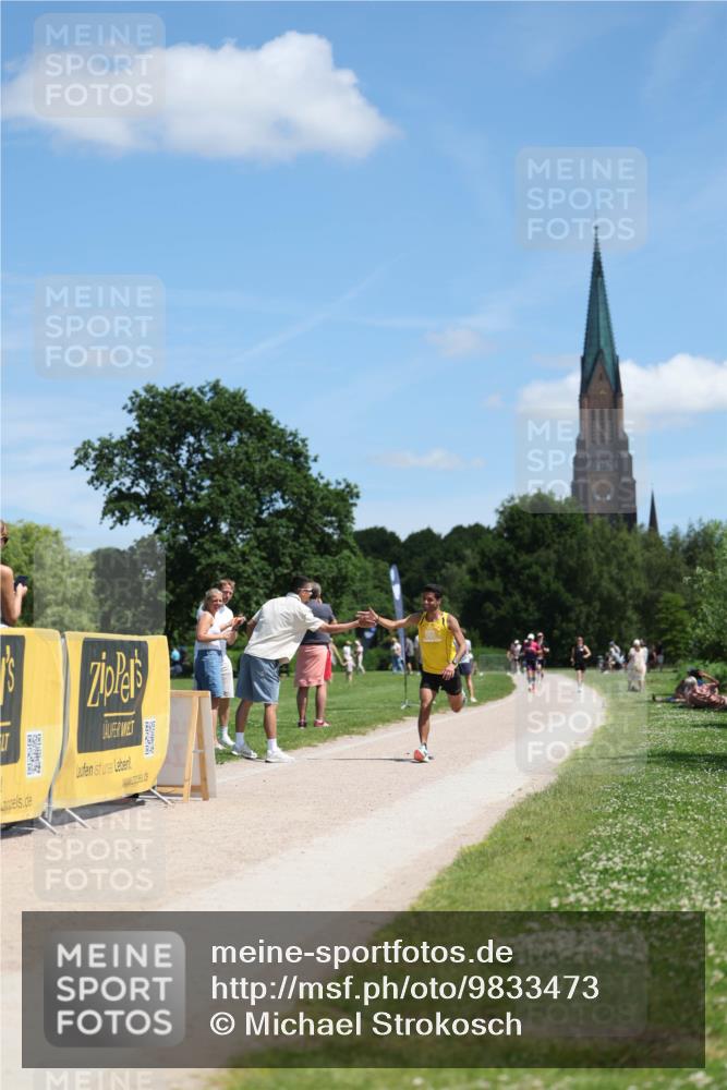 21.06.2026 - Viking Triathlon Michael Strokosch http://msf.ph/oto/9833473 21.06.2026 13:14:55 Laufen 665 meine-sportfotos.de
