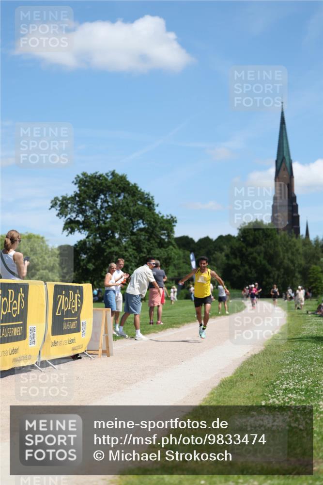 21.06.2026 - Viking Triathlon Michael Strokosch http://msf.ph/oto/9833474 21.06.2026 13:14:55 Laufen 665 meine-sportfotos.de