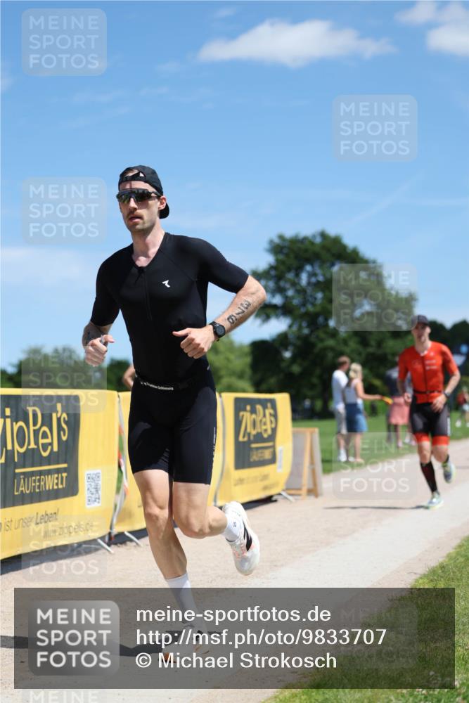 21.06.2026 - Viking Triathlon Michael Strokosch http://msf.ph/oto/9833707 21.06.2026 13:17:57 Laufen 33, 156, 296, 376, 545, 578 meine-sportfotos.de