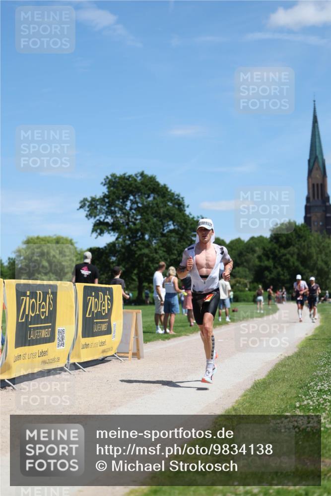 21.06.2026 - Viking Triathlon Michael Strokosch http://msf.ph/oto/9834138 21.06.2026 13:22:52 Laufen 19, 422, 462 meine-sportfotos.de
