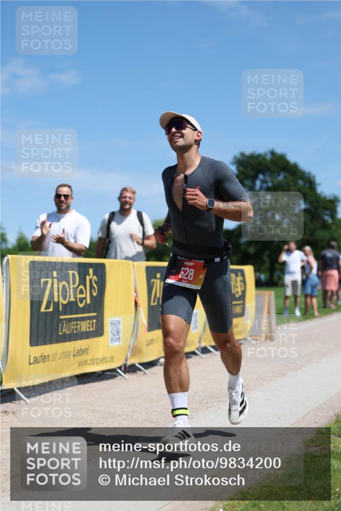 21.06.2026 - Viking Triathlon Michael Strokosch http://msf.ph/oto/9834200 21.06.2026 13:23:21 Laufen 528 meine-sportfotos.de