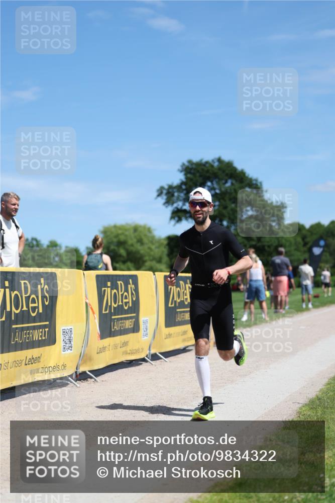 21.06.2026 - Viking Triathlon Michael Strokosch http://msf.ph/oto/9834322 21.06.2026 13:24:46 Laufen 197, 303 meine-sportfotos.de