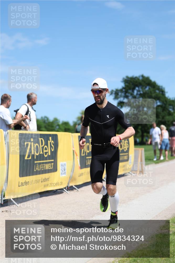 21.06.2026 - Viking Triathlon Michael Strokosch http://msf.ph/oto/9834324 21.06.2026 13:24:47 Laufen 197, 303 meine-sportfotos.de