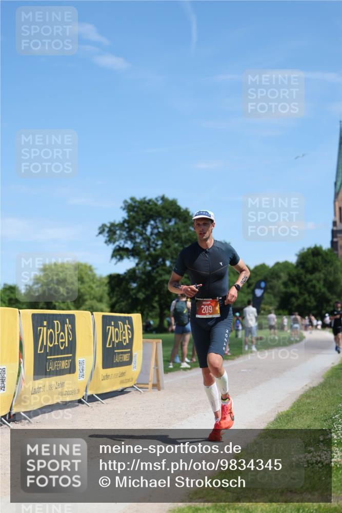 21.06.2026 - Viking Triathlon Michael Strokosch http://msf.ph/oto/9834345 21.06.2026 13:25:03 Laufen 209, 493, 610 meine-sportfotos.de
