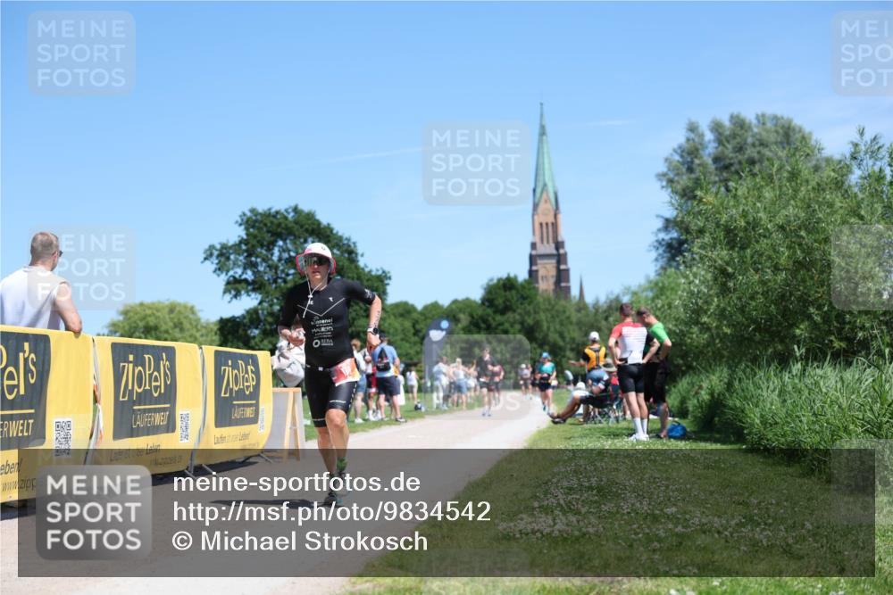 21.06.2026 - Viking Triathlon Michael Strokosch http://msf.ph/oto/9834542 21.06.2026 14:04:33 Laufen 171, 217 meine-sportfotos.de