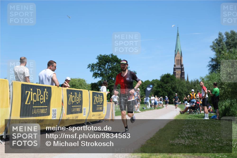 21.06.2026 - Viking Triathlon Michael Strokosch http://msf.ph/oto/9834583 21.06.2026 14:05:03 Laufen 537 meine-sportfotos.de