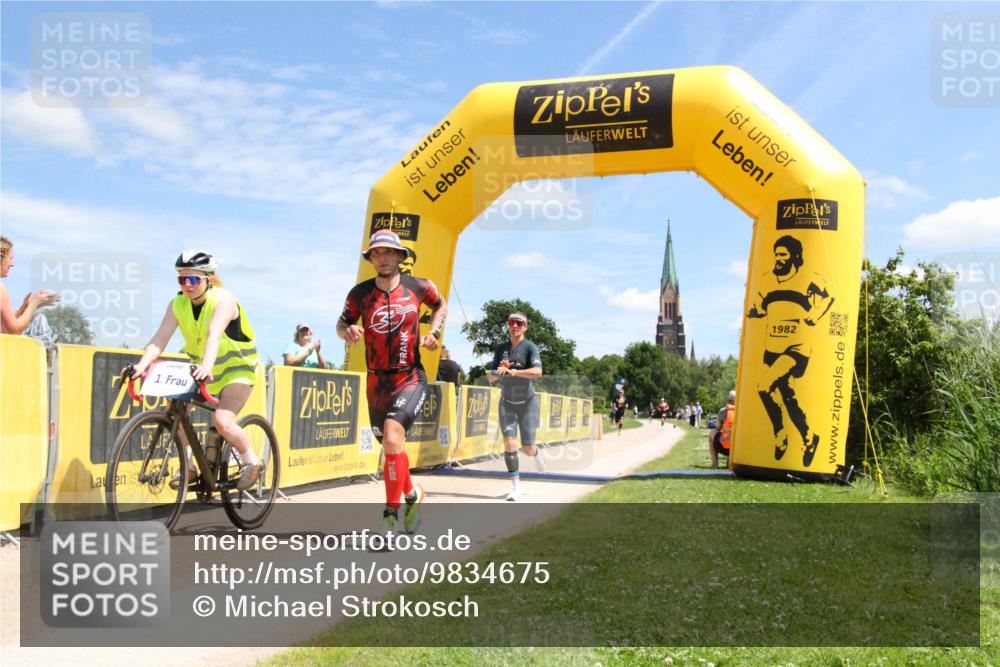 21.06.2026 - Viking Triathlon Michael Strokosch http://msf.ph/oto/9834675 21.06.2026 12:55:52 Laufen 18, 449 meine-sportfotos.de