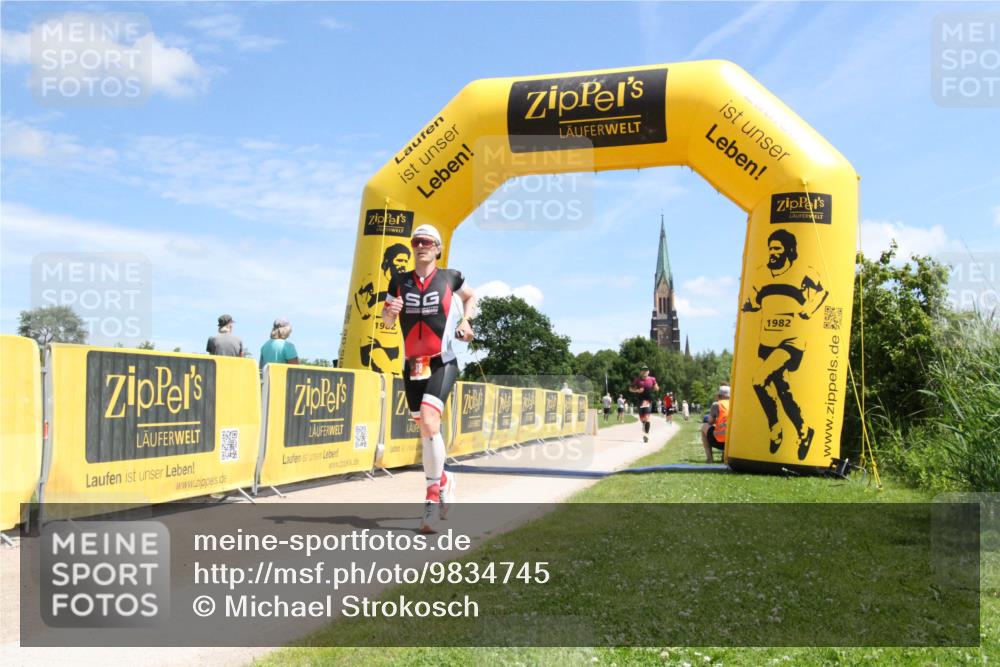 21.06.2026 - Viking Triathlon Michael Strokosch http://msf.ph/oto/9834745 21.06.2026 13:01:18 Laufen 568 meine-sportfotos.de