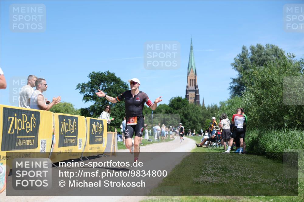 21.06.2026 - Viking Triathlon Michael Strokosch http://msf.ph/oto/9834800 21.06.2026 14:06:25 Laufen 163, 329, 333, 415 meine-sportfotos.de