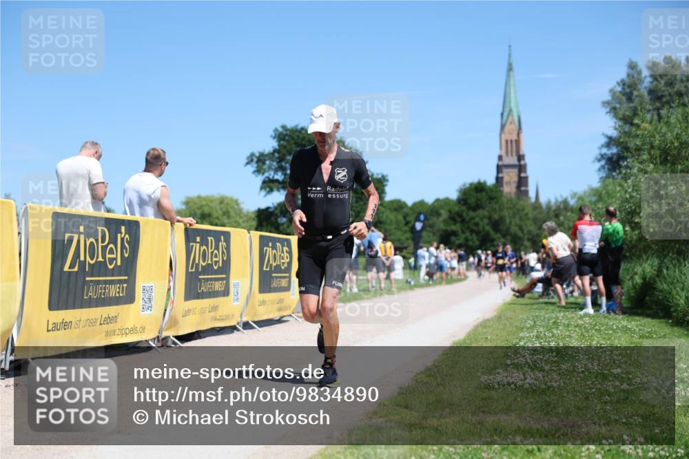 21.06.2026 - Viking Triathlon Michael Strokosch http://msf.ph/oto/9834890 21.06.2026 14:07:12 Laufen 111, 349 meine-sportfotos.de