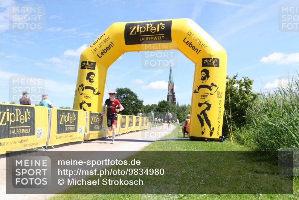 21.06.2026 - Viking Triathlon Michael Strokosch http://msf.ph/oto/9834980 21.06.2026 13:11:21 Laufen 65 meine-sportfotos.de