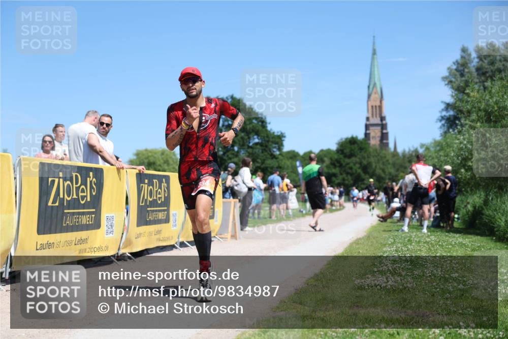 21.06.2026 - Viking Triathlon Michael Strokosch http://msf.ph/oto/9834987 21.06.2026 14:07:35 Laufen 394, 613 meine-sportfotos.de