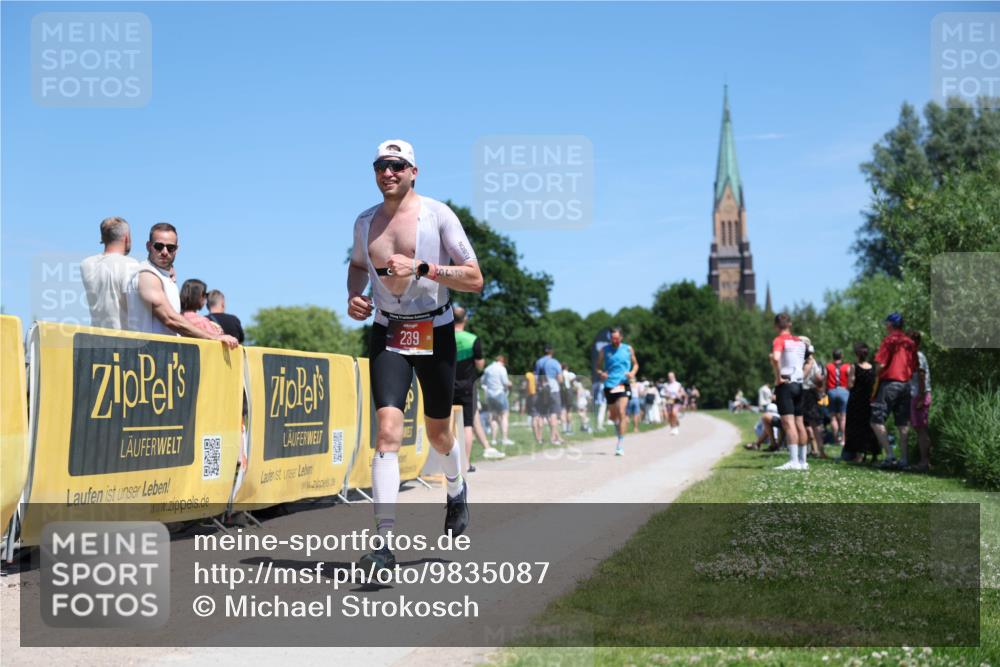 21.06.2026 - Viking Triathlon Michael Strokosch http://msf.ph/oto/9835087 21.06.2026 14:08:17 Laufen 239, 306 meine-sportfotos.de
