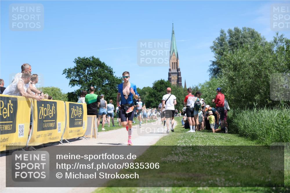 21.06.2026 - Viking Triathlon Michael Strokosch http://msf.ph/oto/9835306 21.06.2026 14:09:31 Laufen 38, 91, 310, 453, 575 meine-sportfotos.de