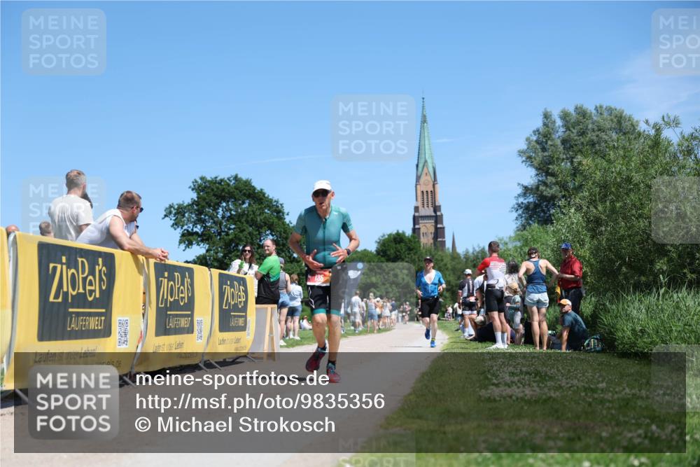 21.06.2026 - Viking Triathlon Michael Strokosch http://msf.ph/oto/9835356 21.06.2026 14:09:49 Laufen 135, 379, 527 meine-sportfotos.de