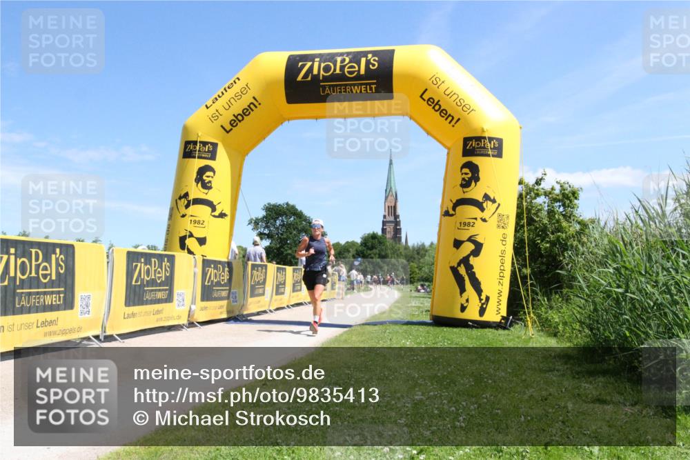 21.06.2026 - Viking Triathlon Michael Strokosch http://msf.ph/oto/9835413 21.06.2026 13:29:11 Laufen 637 meine-sportfotos.de