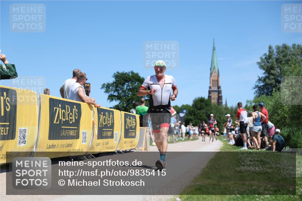 21.06.2026 - Viking Triathlon Michael Strokosch http://msf.ph/oto/9835415 21.06.2026 14:10:09 Laufen 81, 399, 568 meine-sportfotos.de