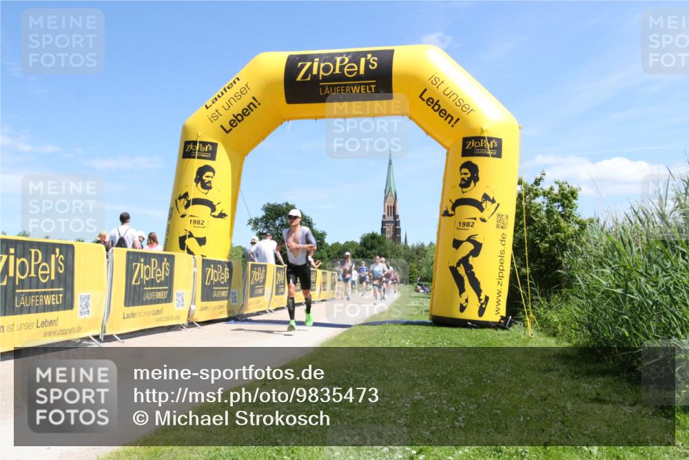 21.06.2026 - Viking Triathlon Michael Strokosch http://msf.ph/oto/9835473 21.06.2026 13:31:56 Laufen 7 meine-sportfotos.de