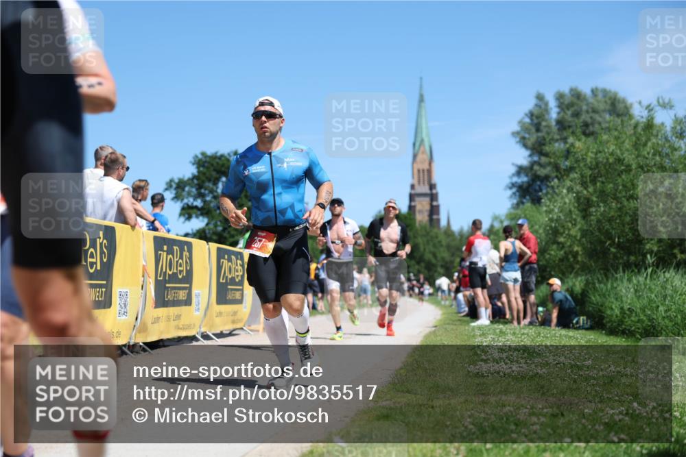21.06.2026 - Viking Triathlon Michael Strokosch http://msf.ph/oto/9835517 21.06.2026 14:10:43 Laufen 53, 86, 131, 184, 243, 257, 424 meine-sportfotos.de