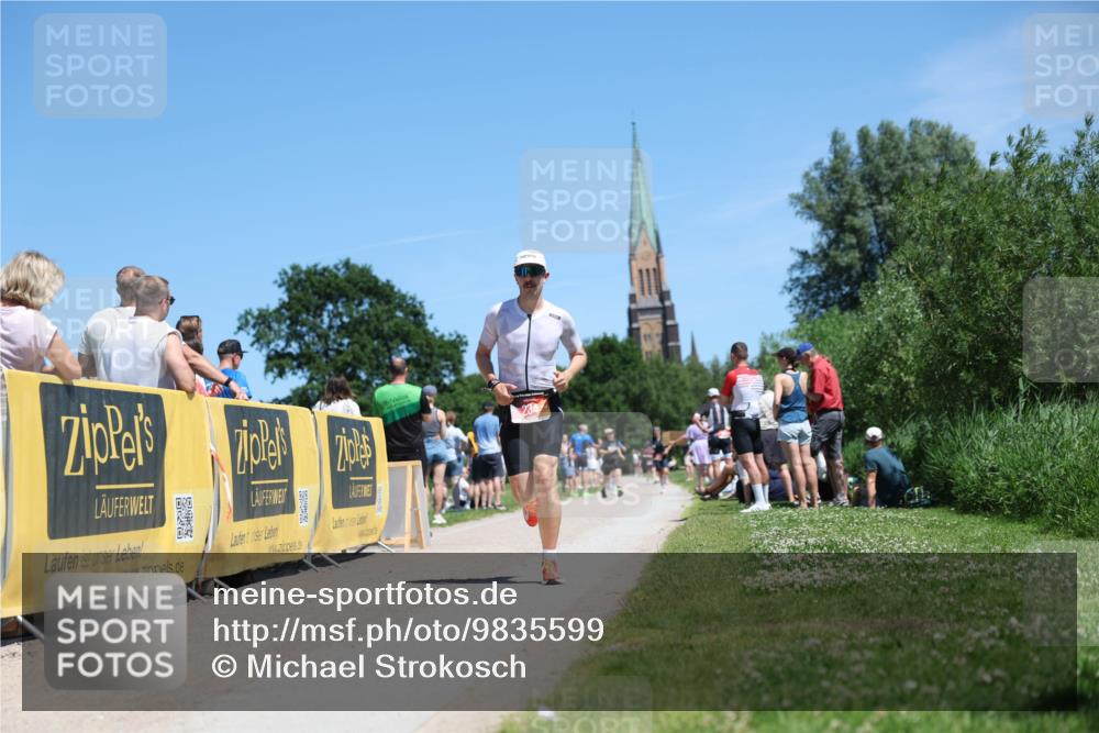 21.06.2026 - Viking Triathlon Michael Strokosch http://msf.ph/oto/9835599 21.06.2026 14:11:11 Laufen 36, 234 meine-sportfotos.de