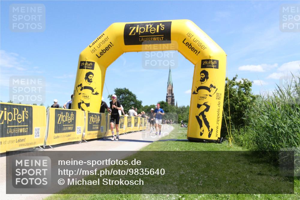 21.06.2026 - Viking Triathlon Michael Strokosch http://msf.ph/oto/9835640 21.06.2026 13:36:52 Laufen 48, 164 meine-sportfotos.de