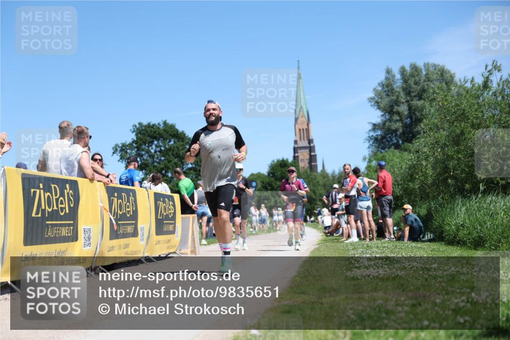 21.06.2026 - Viking Triathlon Michael Strokosch http://msf.ph/oto/9835651 21.06.2026 14:11:28 Laufen 16, 177, 233, 563, 636, 670 meine-sportfotos.de