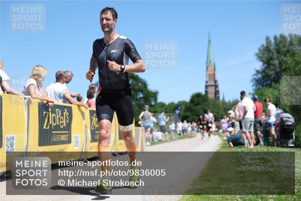 21.06.2026 - Viking Triathlon Michael Strokosch http://msf.ph/oto/9836005 21.06.2026 14:13:57 Laufen 343, 401 meine-sportfotos.de