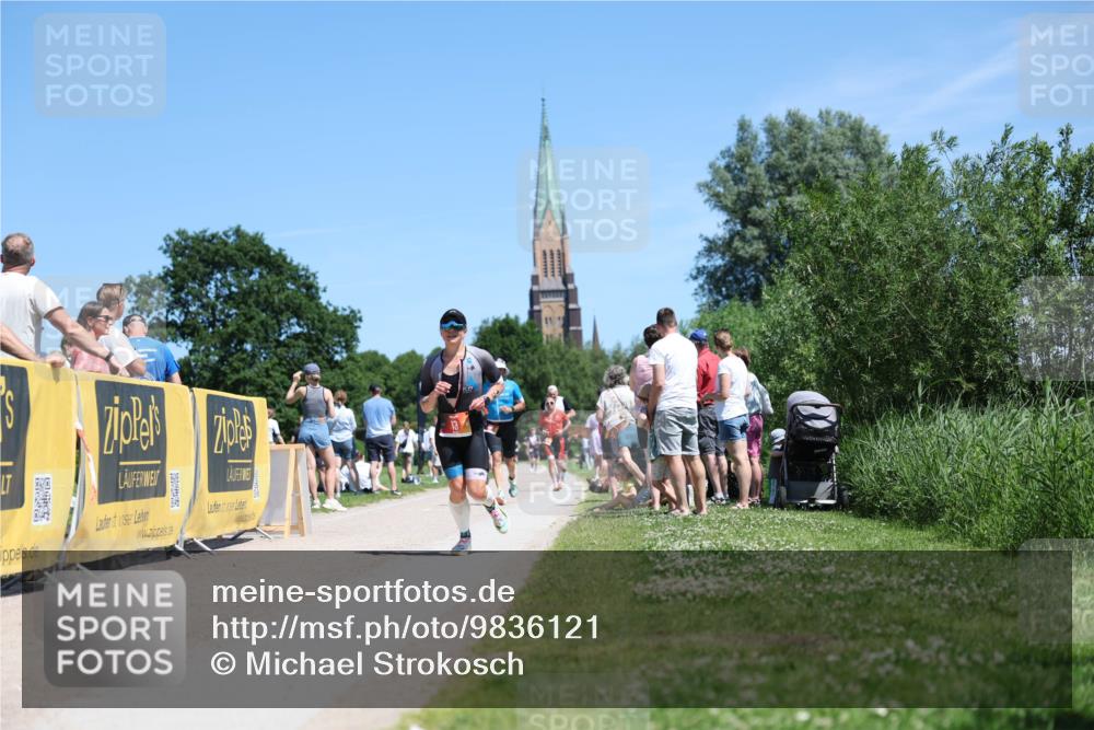 21.06.2026 - Viking Triathlon Michael Strokosch http://msf.ph/oto/9836121 21.06.2026 14:15:33 Laufen 13, 30, 83, 132 meine-sportfotos.de
