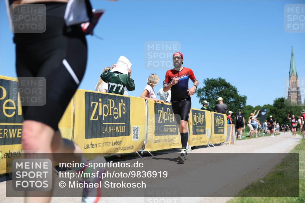 21.06.2026 - Viking Triathlon Michael Strokosch http://msf.ph/oto/9836919 21.06.2026 14:25:28 Laufen 95, 444, 445 meine-sportfotos.de