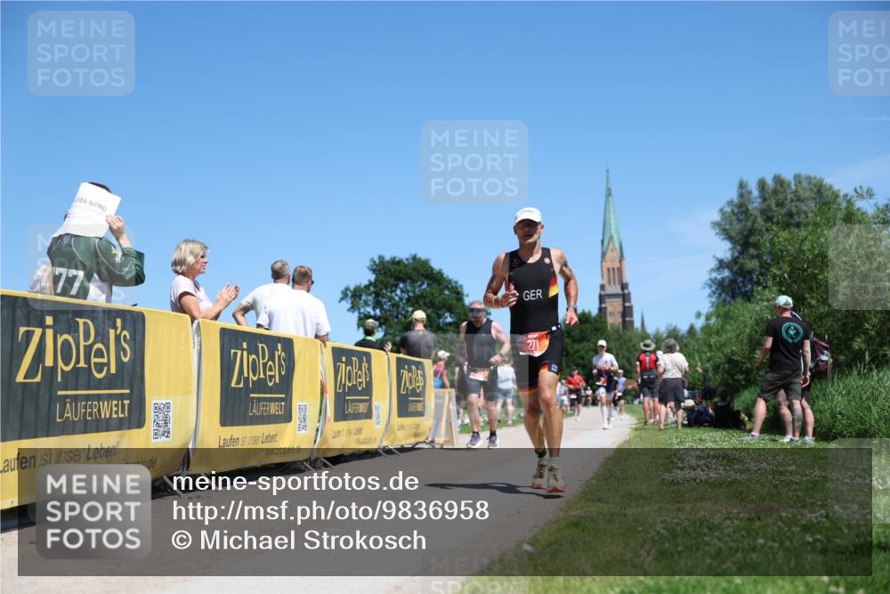 21.06.2026 - Viking Triathlon Michael Strokosch http://msf.ph/oto/9836958 21.06.2026 14:25:57 Laufen 271, 357, 411 meine-sportfotos.de