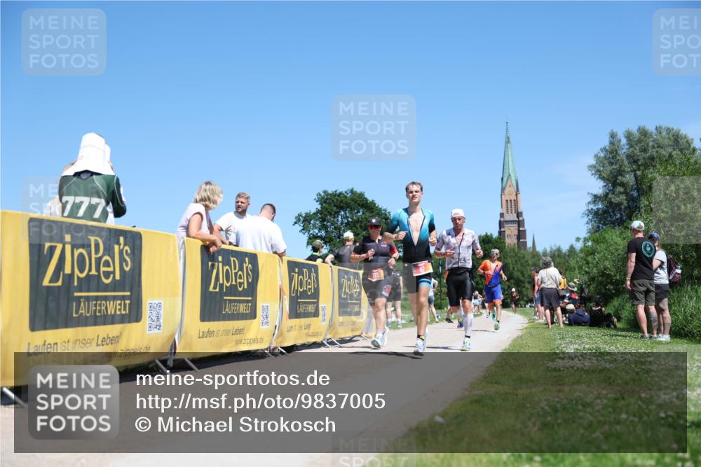 21.06.2026 - Viking Triathlon Michael Strokosch http://msf.ph/oto/9837005 21.06.2026 14:26:27 Laufen 64, 87, 139, 200, 407, 542 meine-sportfotos.de
