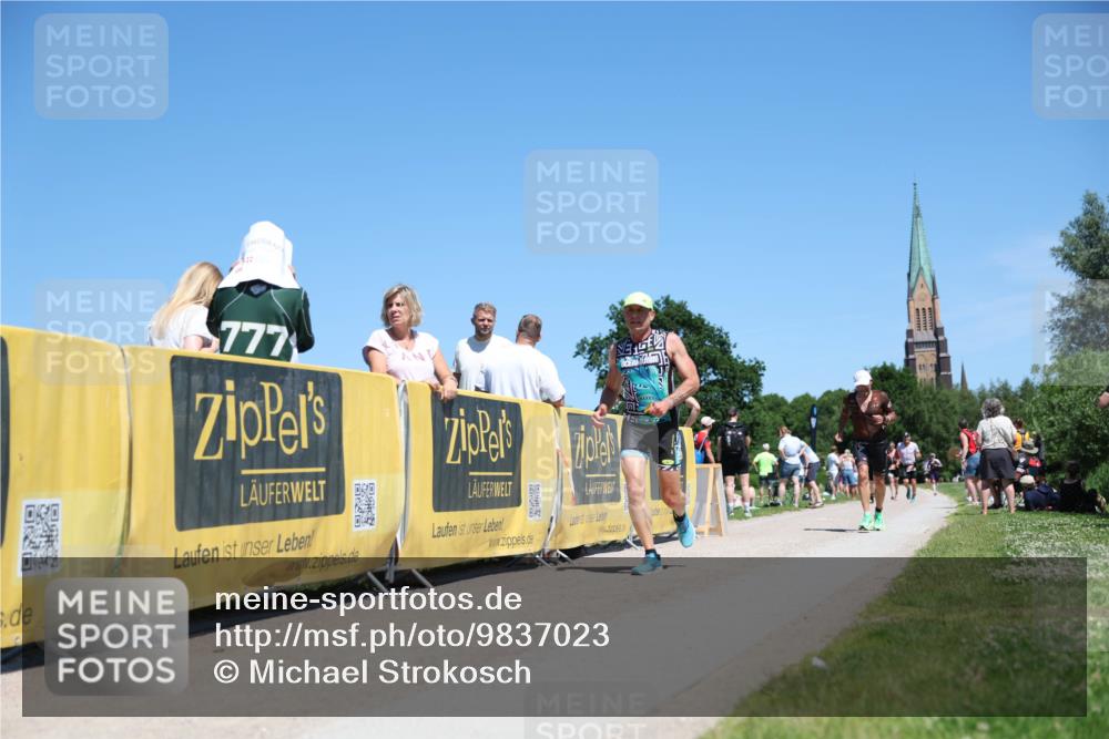 21.06.2026 - Viking Triathlon Michael Strokosch http://msf.ph/oto/9837023 21.06.2026 14:26:40 Laufen 62, 238 meine-sportfotos.de