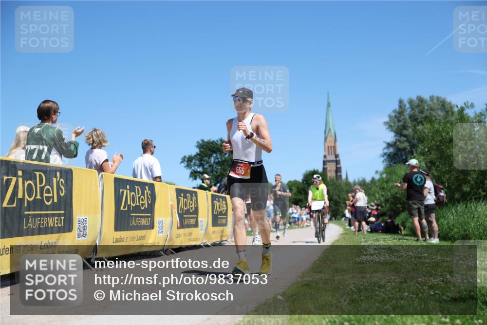 21.06.2026 - Viking Triathlon Michael Strokosch http://msf.ph/oto/9837053 21.06.2026 14:27:03 Laufen 18, 523, 555 meine-sportfotos.de