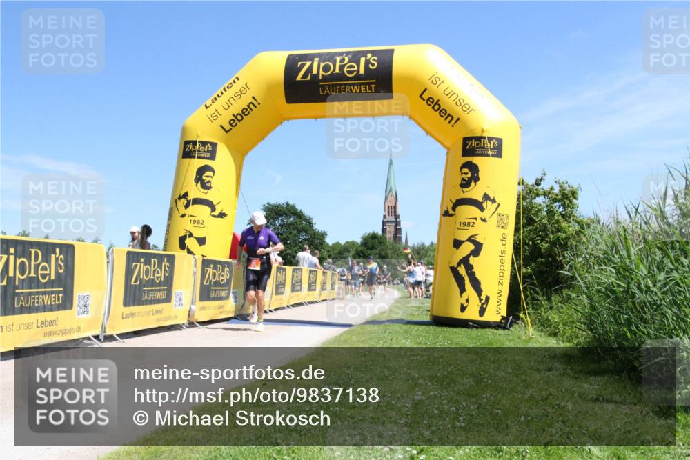 21.06.2026 - Viking Triathlon Michael Strokosch http://msf.ph/oto/9837138 21.06.2026 13:49:58 Laufen 141 meine-sportfotos.de
