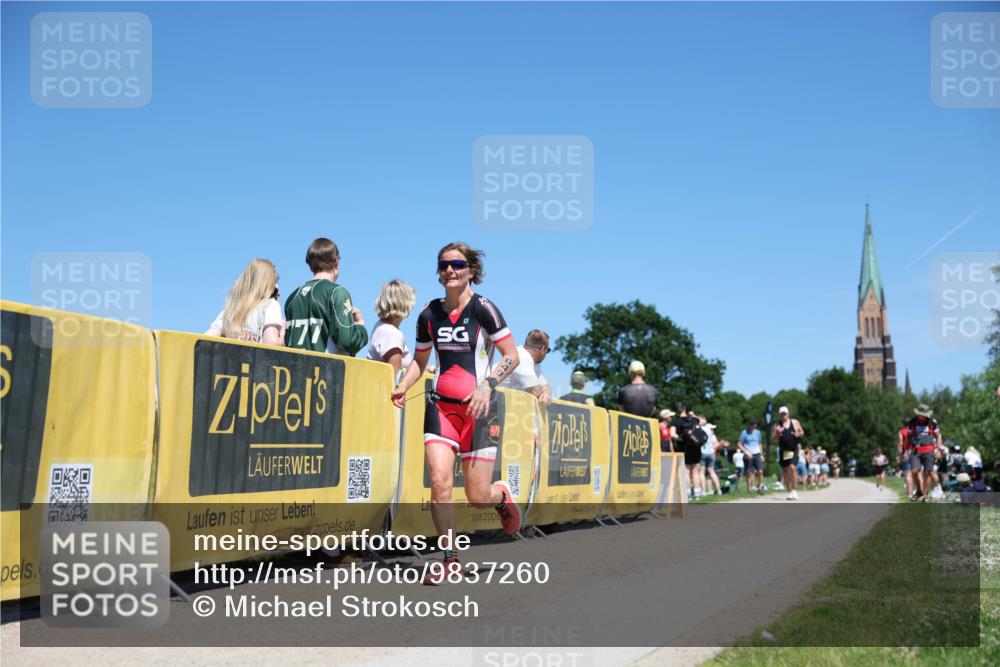21.06.2026 - Viking Triathlon Michael Strokosch http://msf.ph/oto/9837260 21.06.2026 14:28:50 Laufen 649, 650 meine-sportfotos.de