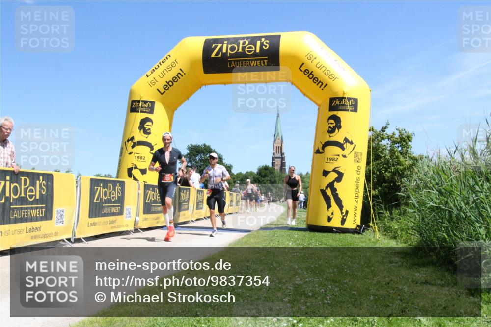 21.06.2026 - Viking Triathlon Michael Strokosch http://msf.ph/oto/9837354 21.06.2026 13:56:40 Laufen 209, 497 meine-sportfotos.de
