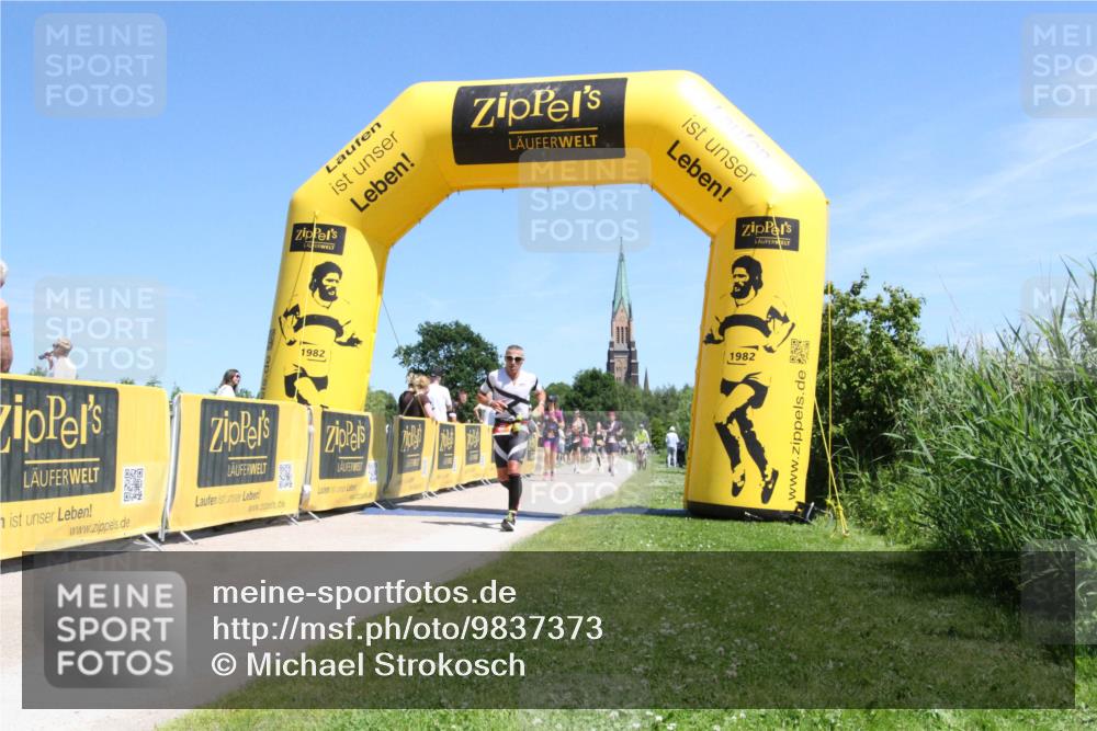 21.06.2026 - Viking Triathlon Michael Strokosch http://msf.ph/oto/9837373 21.06.2026 13:57:11 Laufen 88, 490 meine-sportfotos.de