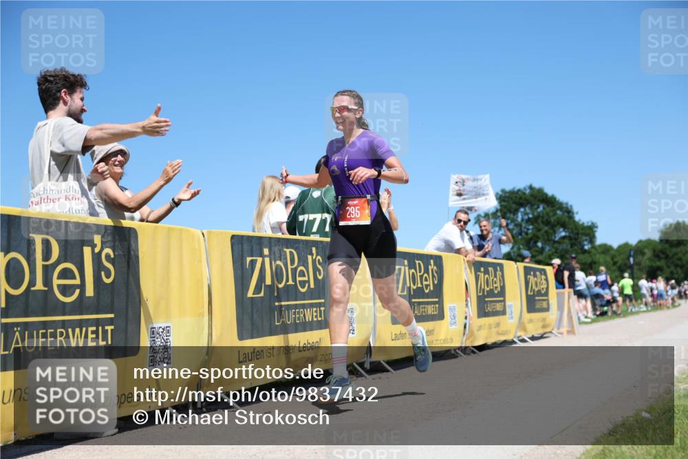 21.06.2026 - Viking Triathlon Michael Strokosch http://msf.ph/oto/9837432 21.06.2026 14:30:06 Laufen 49, 226, 295, 506 meine-sportfotos.de