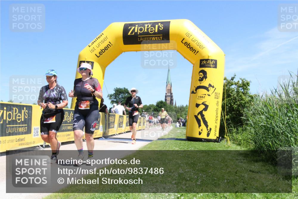 21.06.2026 - Viking Triathlon Michael Strokosch http://msf.ph/oto/9837486 21.06.2026 14:00:07 Laufen 409, 433, 458 meine-sportfotos.de