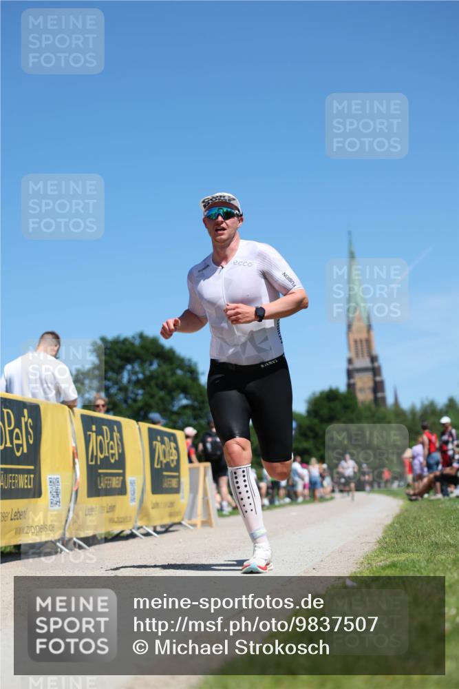21.06.2026 - Viking Triathlon Michael Strokosch http://msf.ph/oto/9837507 21.06.2026 14:30:55 Laufen 114 meine-sportfotos.de