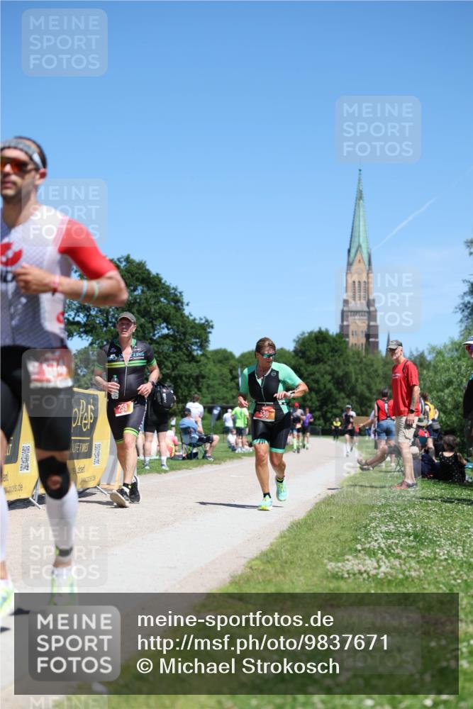21.06.2026 - Viking Triathlon Michael Strokosch http://msf.ph/oto/9837671 21.06.2026 14:32:10 Laufen 22, 278, 289, 298, 327, 530, 574 meine-sportfotos.de