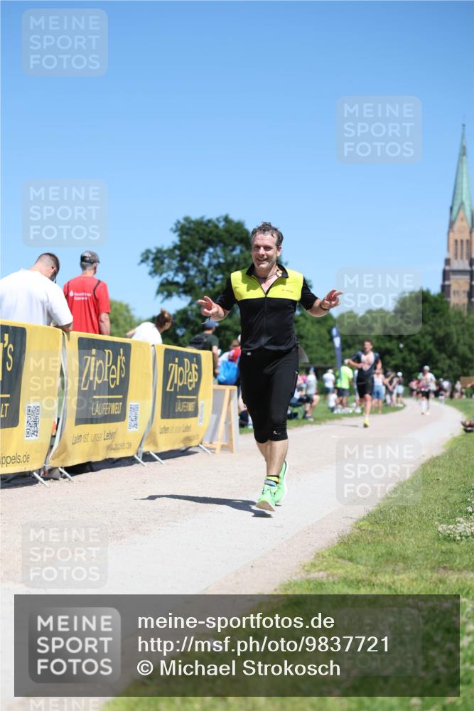 21.06.2026 - Viking Triathlon Michael Strokosch http://msf.ph/oto/9837721 21.06.2026 14:32:33 Laufen 392, 502 meine-sportfotos.de