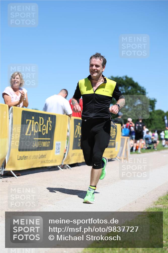 21.06.2026 - Viking Triathlon Michael Strokosch http://msf.ph/oto/9837727 21.06.2026 14:32:34 Laufen 392, 502 meine-sportfotos.de