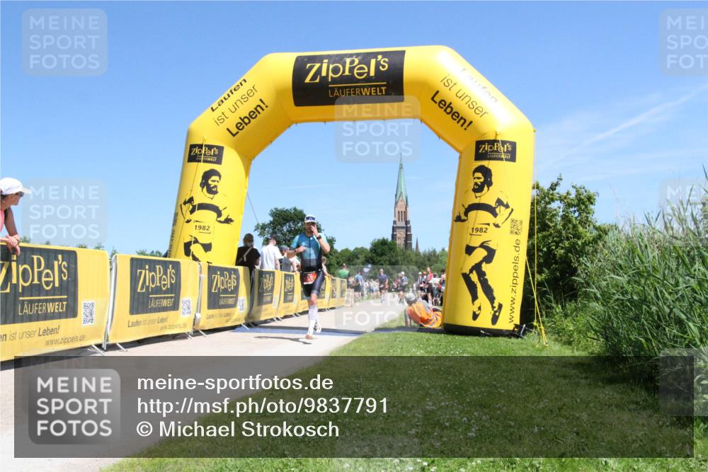 21.06.2026 - Viking Triathlon Michael Strokosch http://msf.ph/oto/9837791 21.06.2026 14:09:59 Laufen 135, 379, 527 meine-sportfotos.de