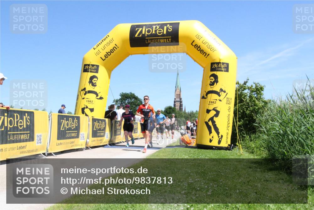 21.06.2026 - Viking Triathlon Michael Strokosch http://msf.ph/oto/9837813 21.06.2026 14:10:44 Laufen 53, 184, 257, 424, 466 meine-sportfotos.de