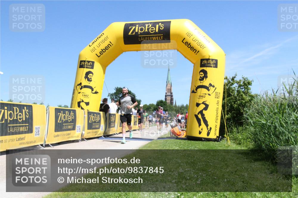 21.06.2026 - Viking Triathlon Michael Strokosch http://msf.ph/oto/9837845 21.06.2026 14:11:30 Laufen 603, 636, 670 meine-sportfotos.de