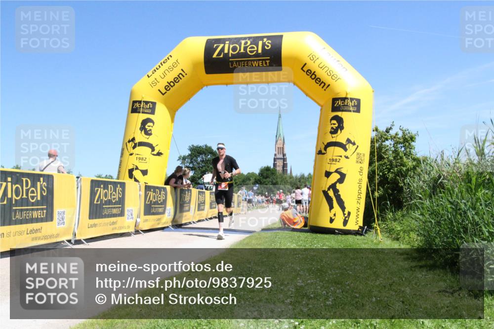 21.06.2026 - Viking Triathlon Michael Strokosch http://msf.ph/oto/9837925 21.06.2026 14:14:26 Laufen 94 meine-sportfotos.de