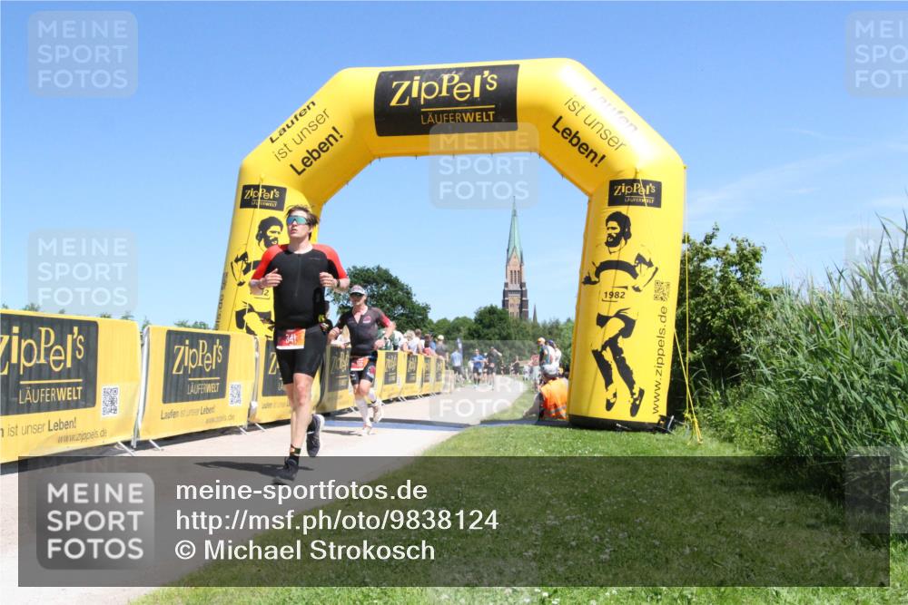 21.06.2026 - Viking Triathlon Michael Strokosch http://msf.ph/oto/9838124 21.06.2026 14:20:27 Laufen 156, 341 meine-sportfotos.de