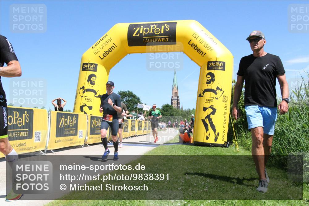 21.06.2026 - Viking Triathlon Michael Strokosch http://msf.ph/oto/9838391 21.06.2026 14:29:54 Laufen 70, 107, 113, 151, 340 meine-sportfotos.de